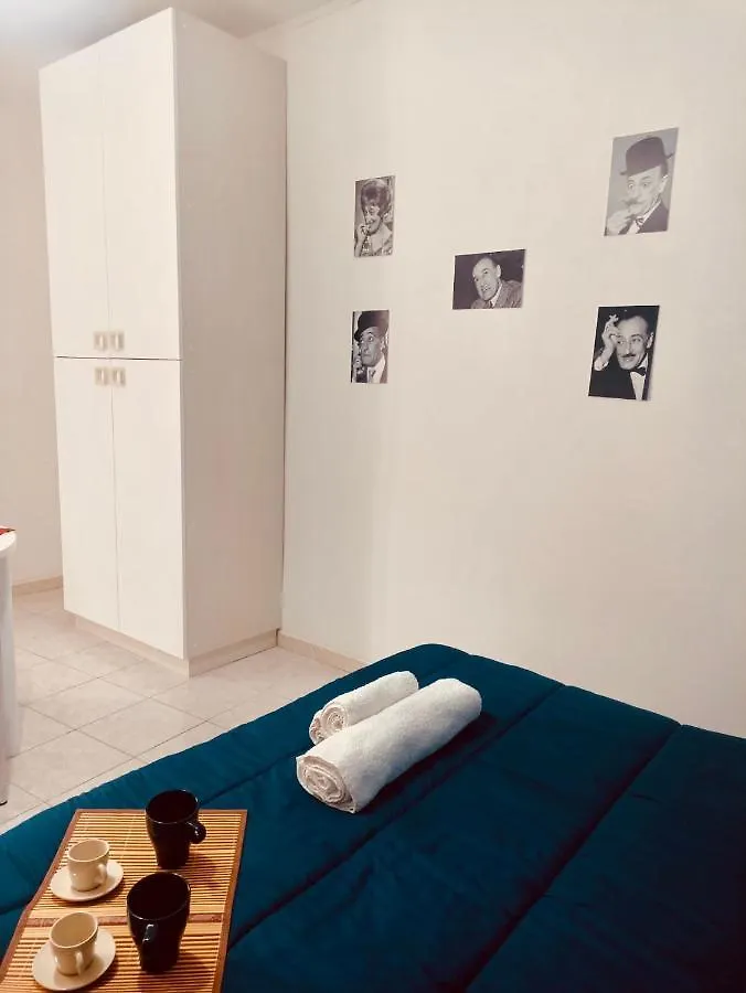 Apartmán La Casa Di Re Ferdinando II Neapol 0*,